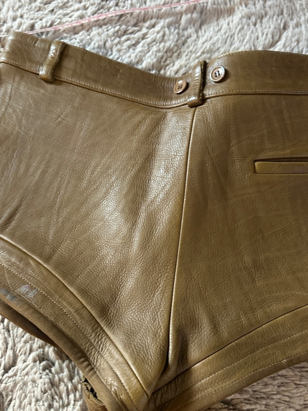 Vanessa Bruno Olive Green Leather Women’s Shorts
